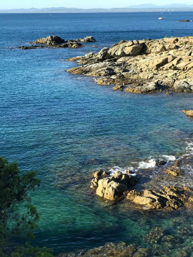 Appartamento Castell Blau Roses Esterno foto