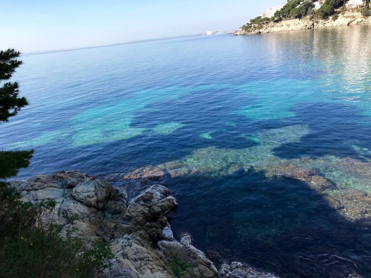 Appartamento Castell Blau Roses Esterno foto